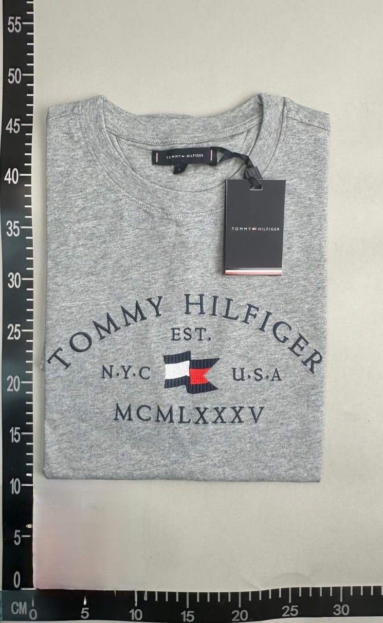 Tommy t-shirt