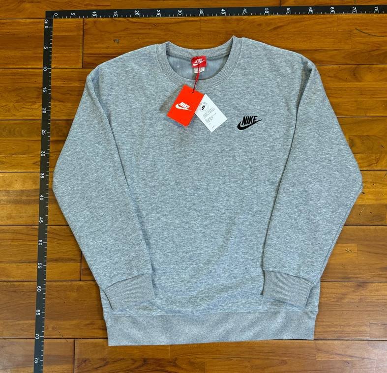 Nike classic sweatshirt