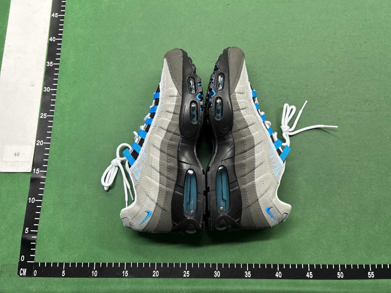 NIKE AIR MAX 95 (Style 30+)