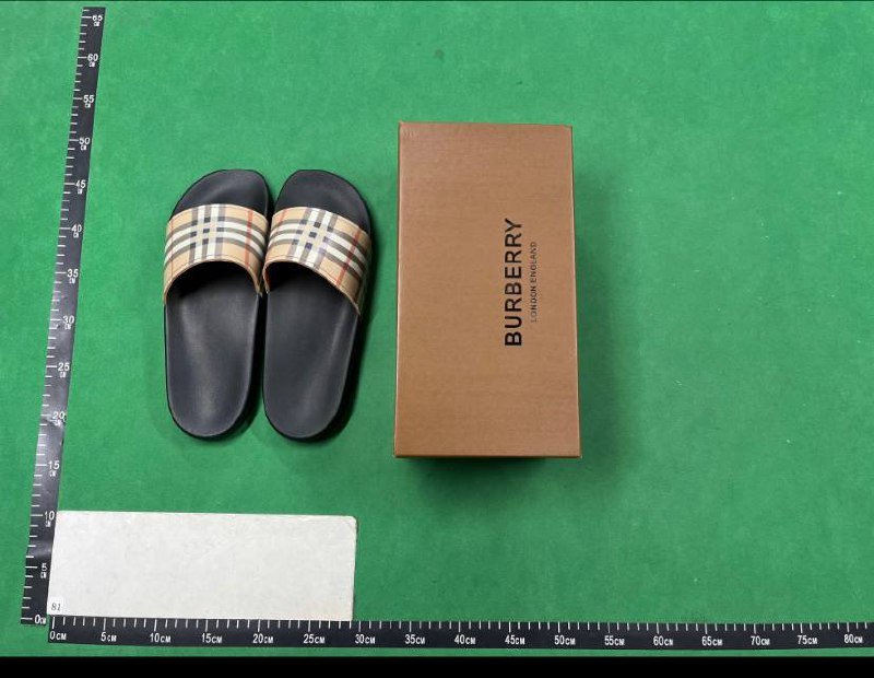Burberry Slippers Sandals (Vacation essentials) 1:1 High Quality ( 26 + styles)