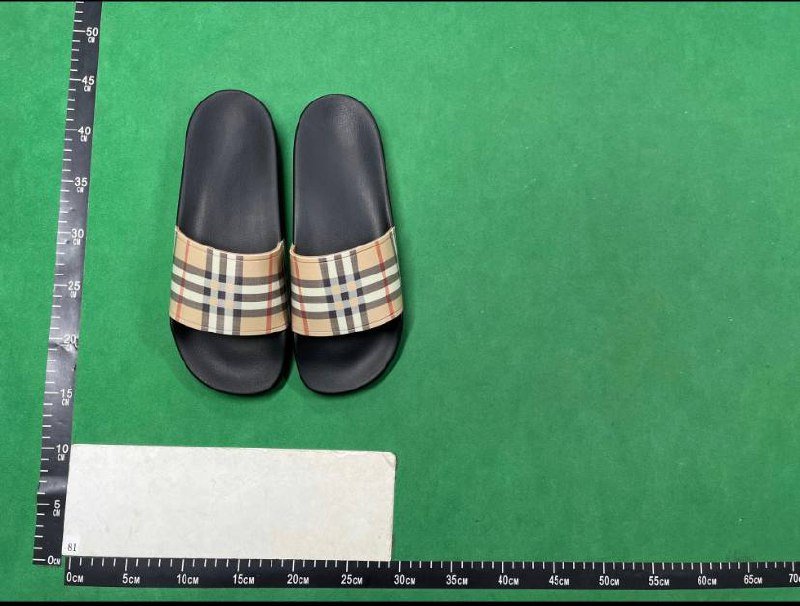 Burberry Slippers Sandals (Vacation essentials) 1:1 High Quality ( 26 + styles)