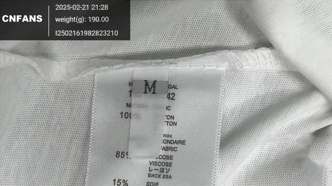 Burberry T-shirt  (35+)