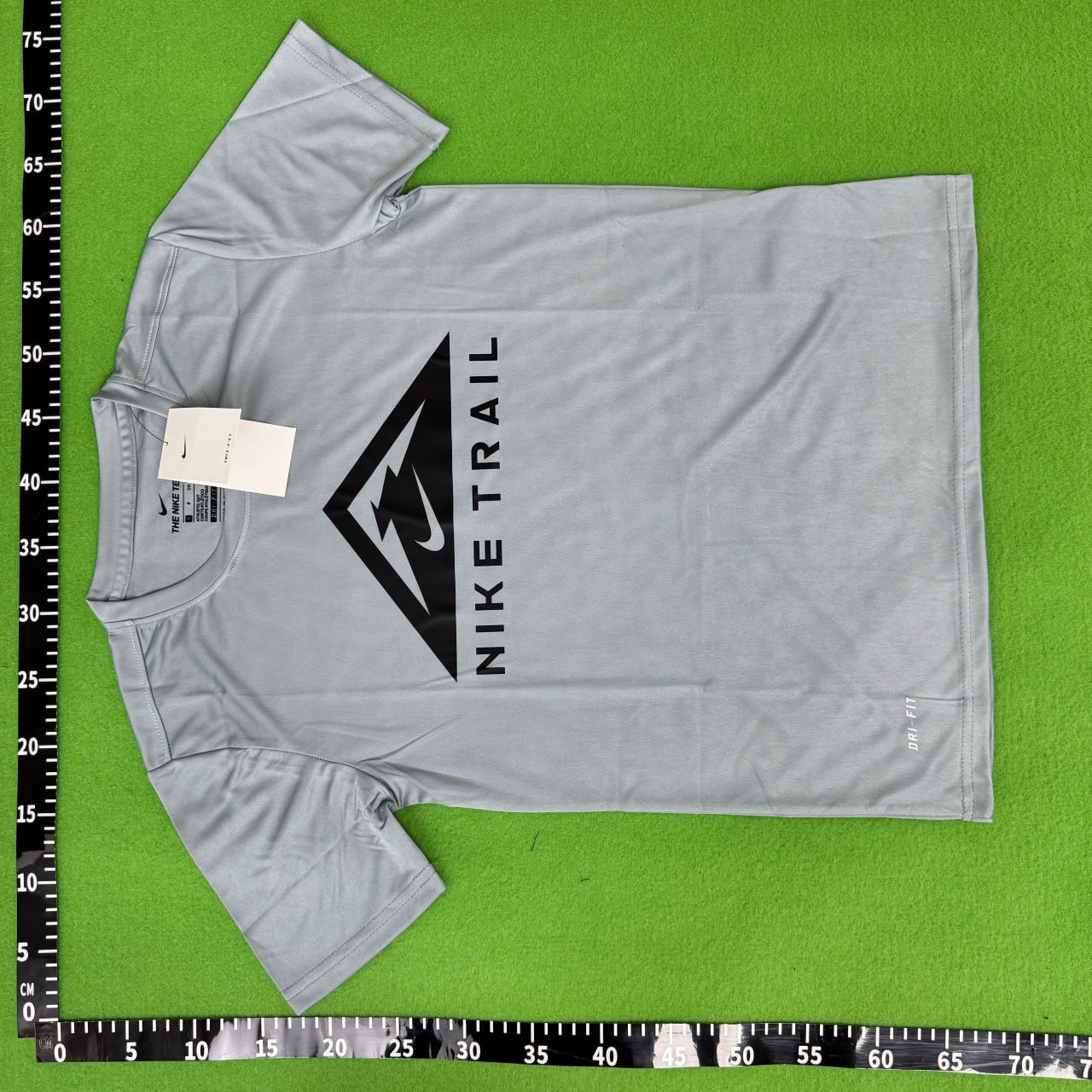 NIKE T-SHIRT / vest/ nike suite/Under Armour t-shirt