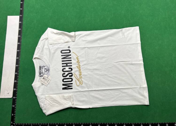  Moschino T-shirt Tee （ 35+）