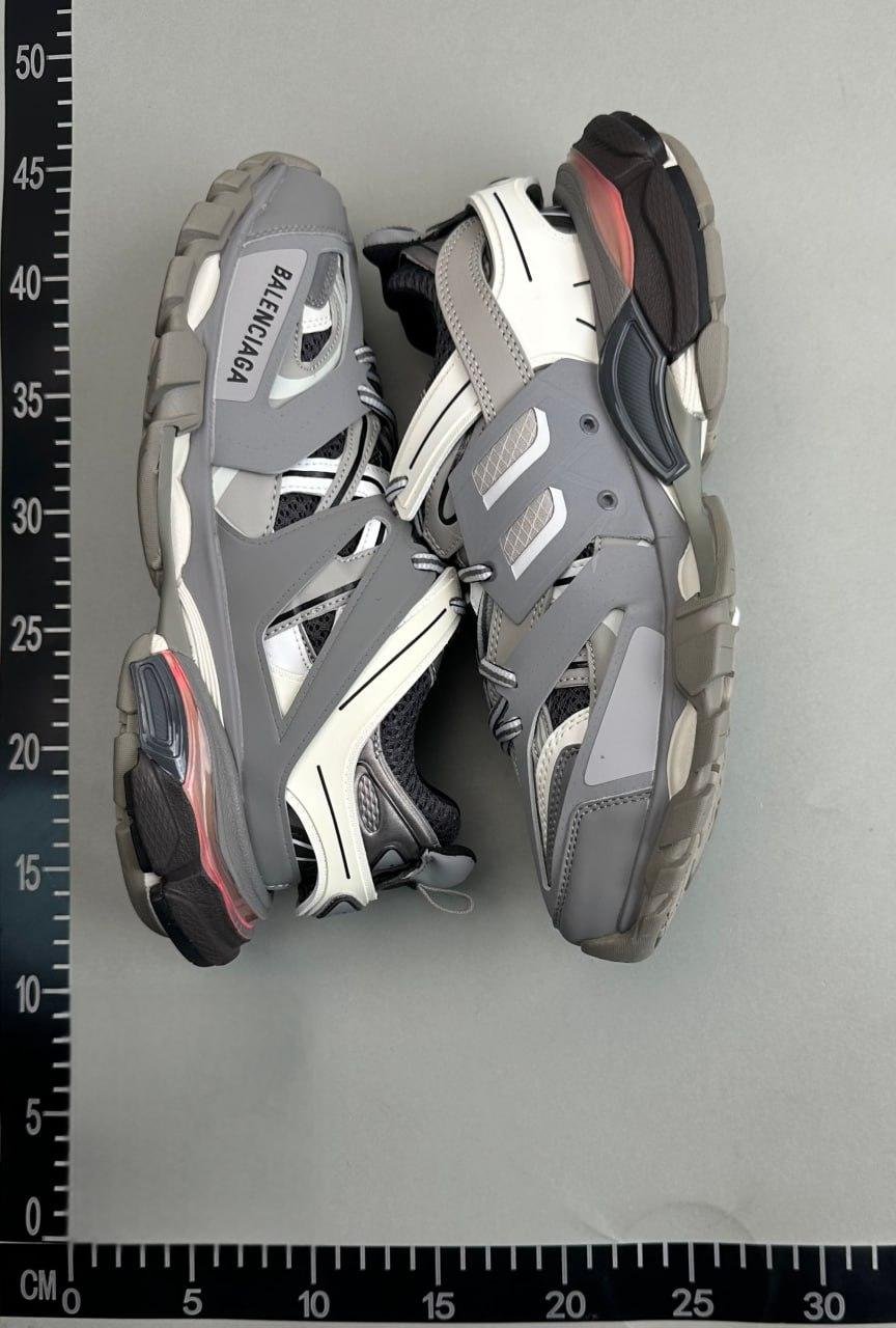 Balenciaga Track