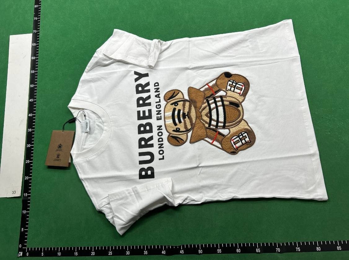 Burberry  Tee
