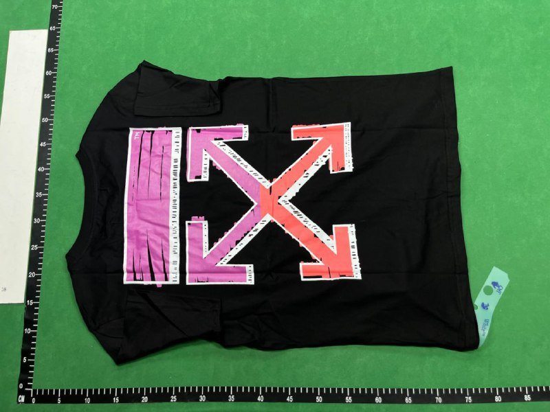 Off-White T-shirt