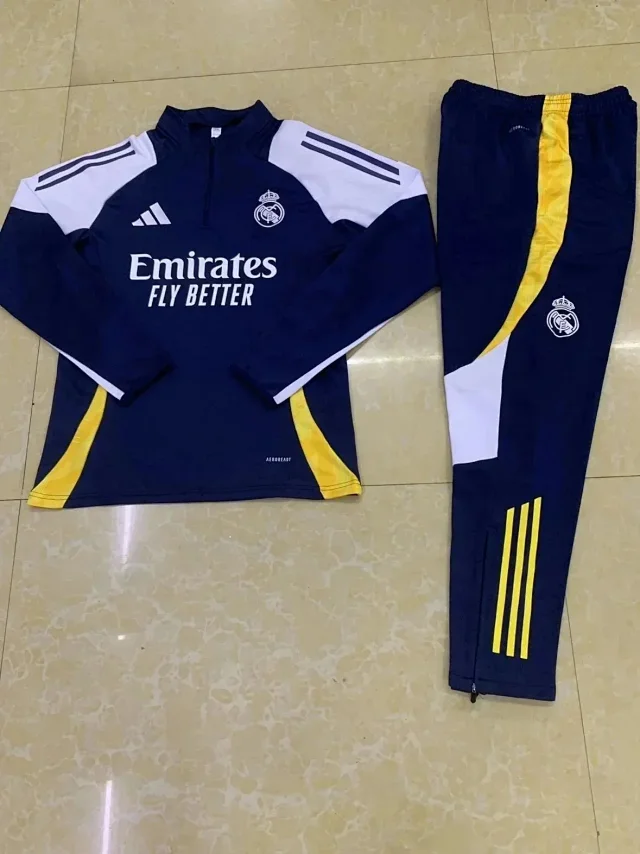 NikeSportswear set