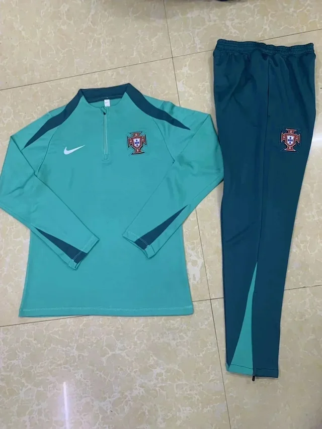 NikeSportswear set