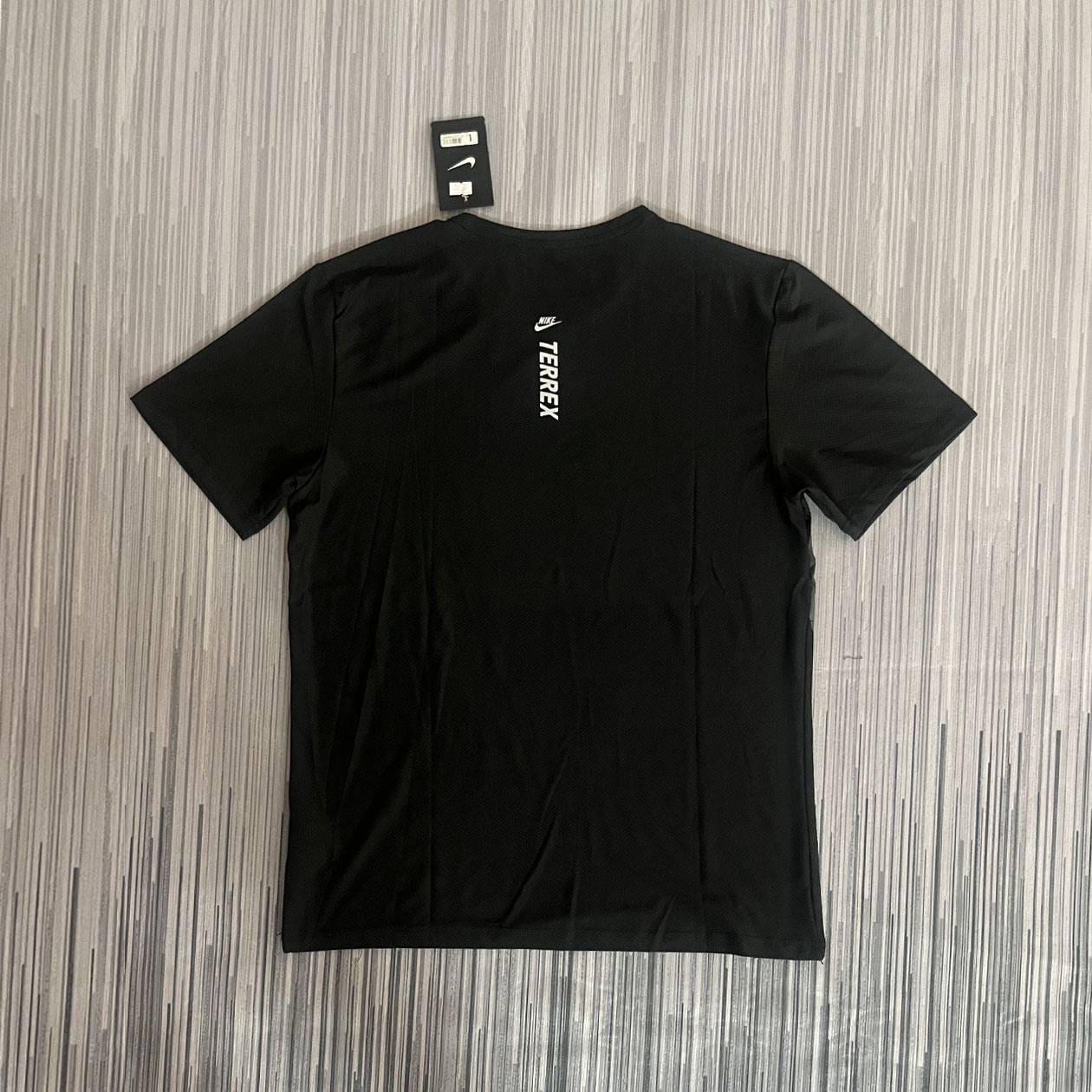 Nike Dry-shiet(New) t-shirts