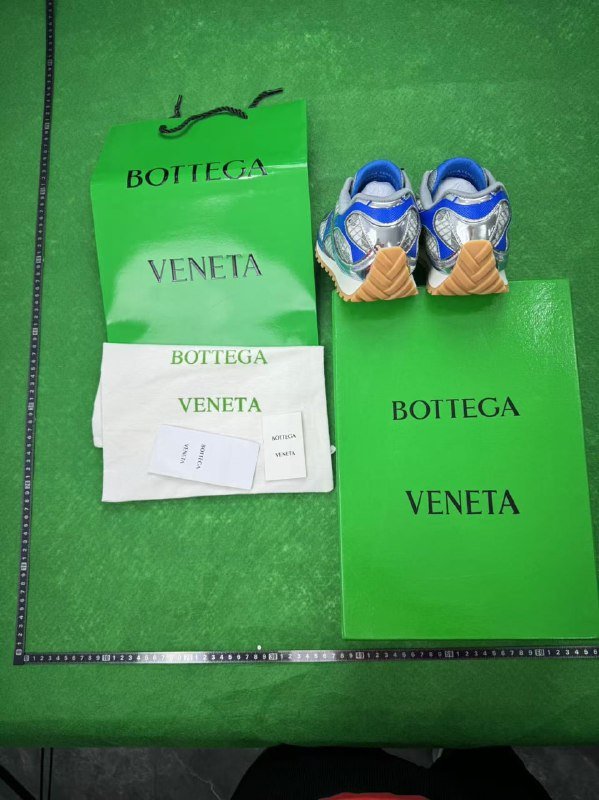  Bottega veneta