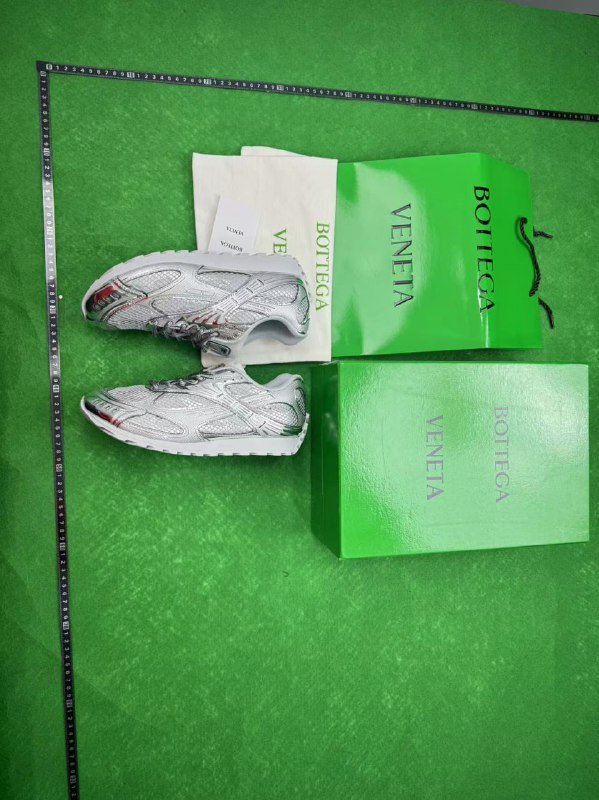  Bottega veneta