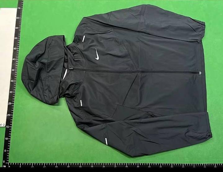 NIKE T-SHIRT / vest/ nike suite/Under Armour t-shirt