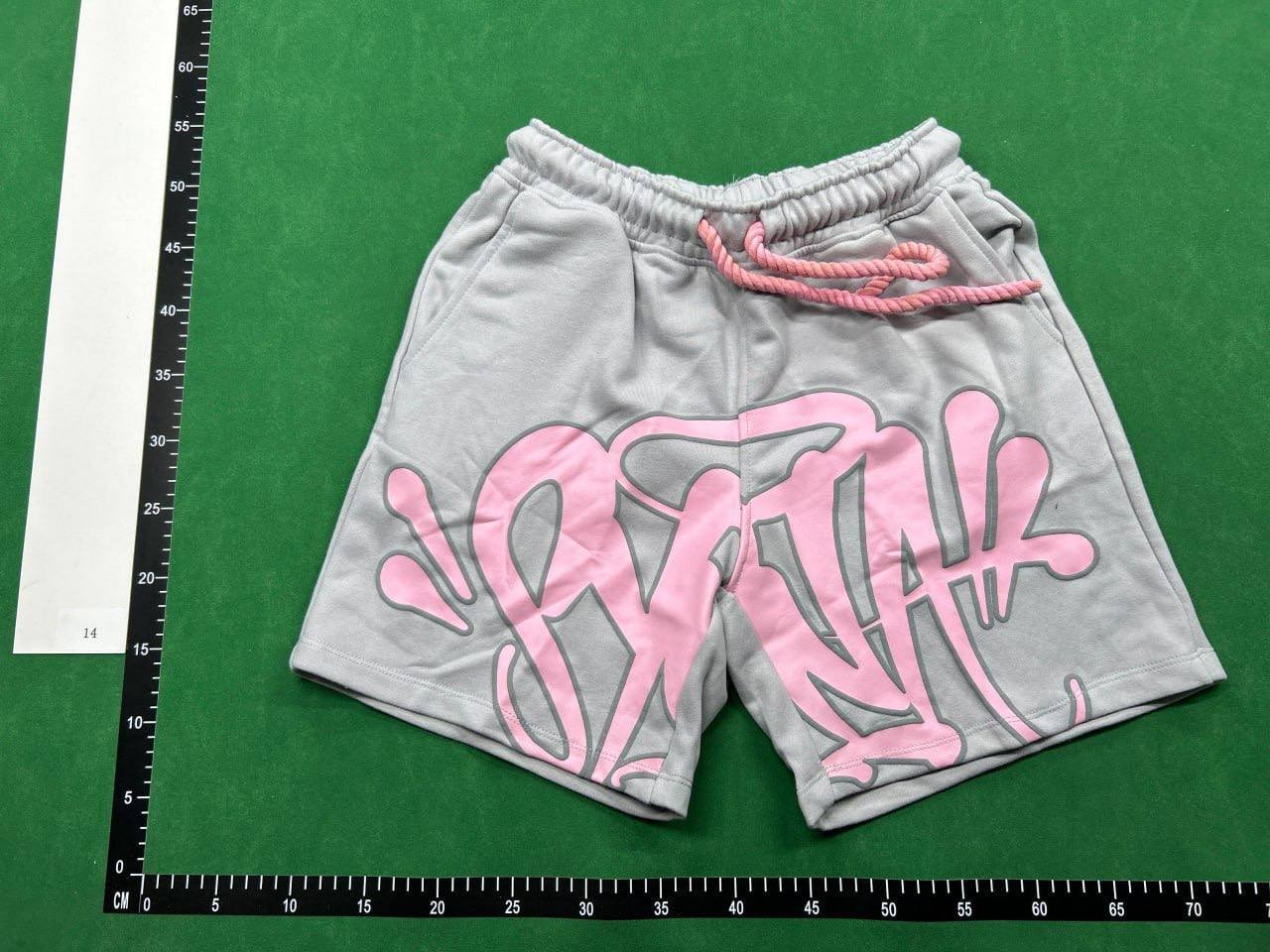 Syna World T-shirt