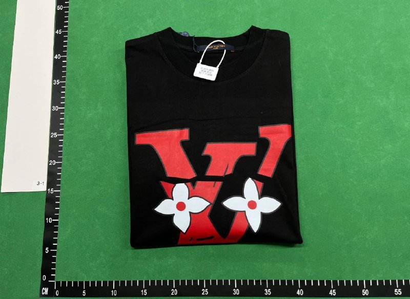 LV T-Shirt
