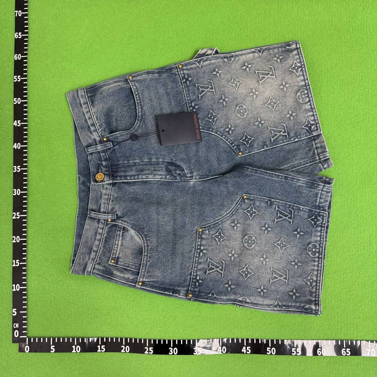 Louis Vuitton Carpen
