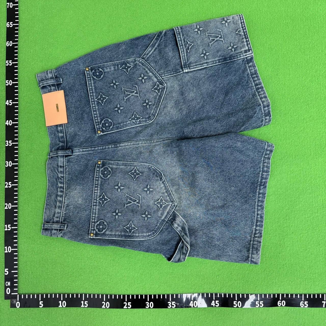 Louis Vuitton Carpenter Pants shorts