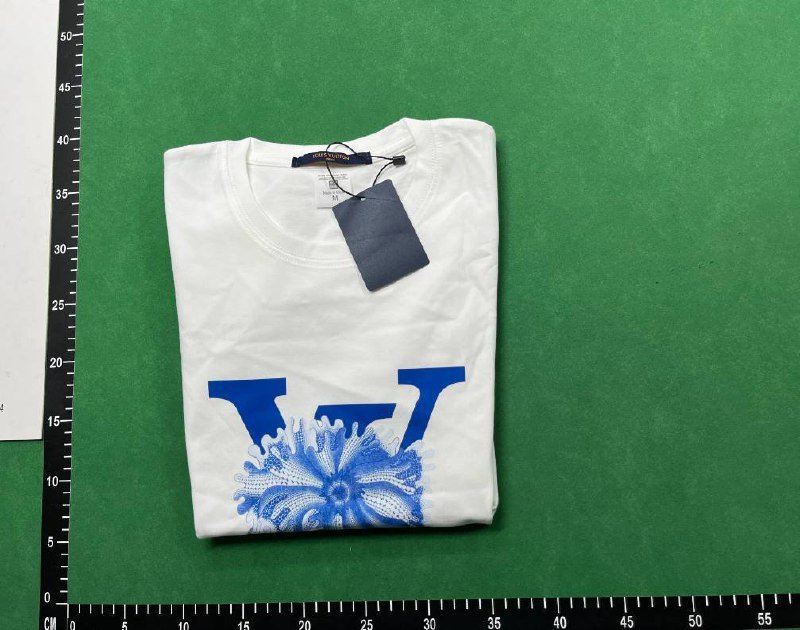 LV Louis Vuitton T-shirt TEE 1:1 High Quality ( 40 + styles)