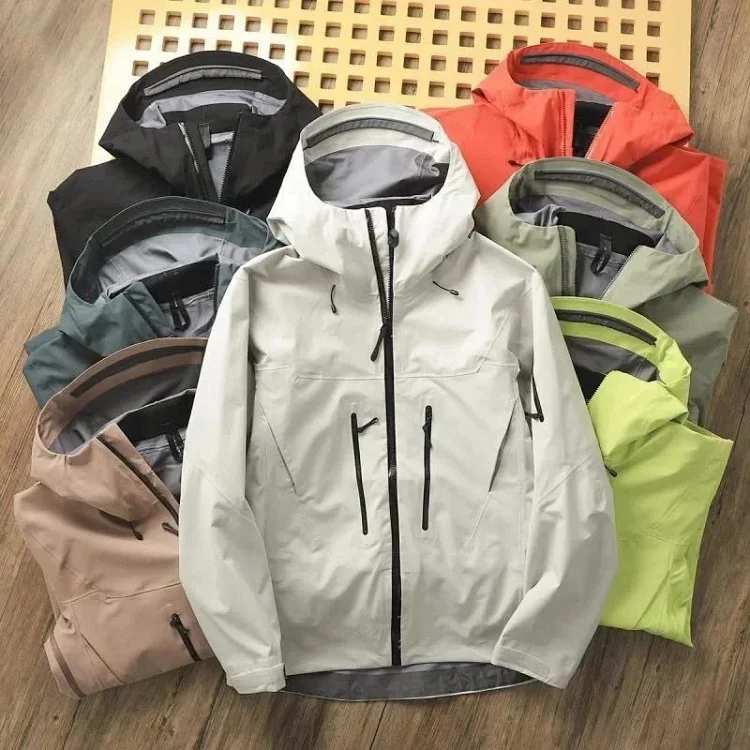 ARC’TERYX Jacket