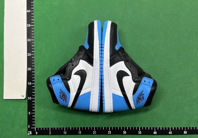 Air Jordan 1 High