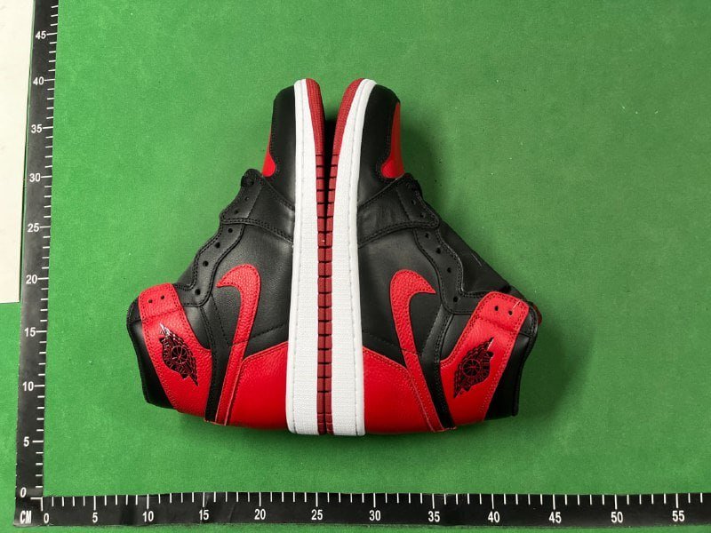 Air Jordan 1 High