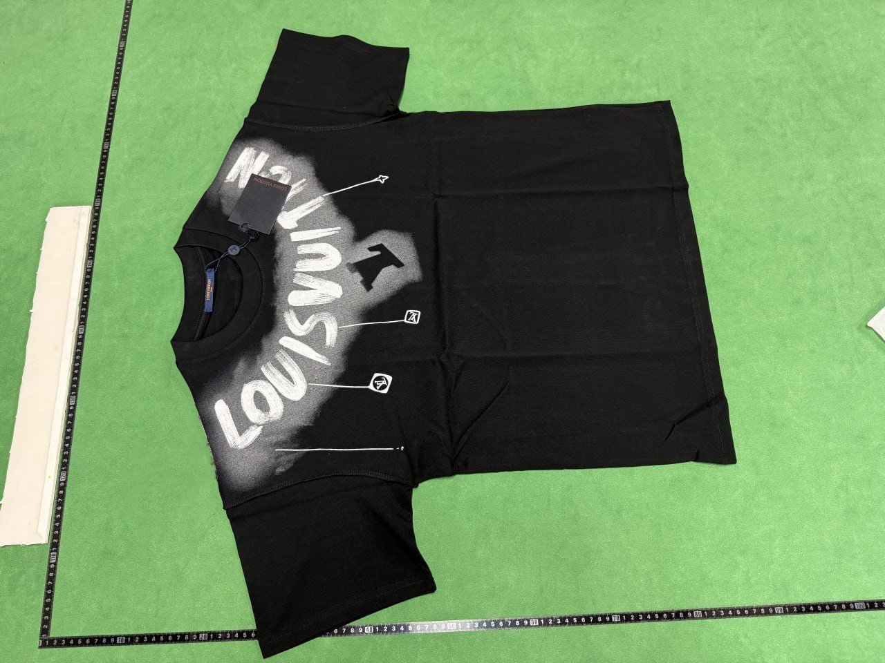 Louis Vuitton T-shirt Tee （ 40 Style！）