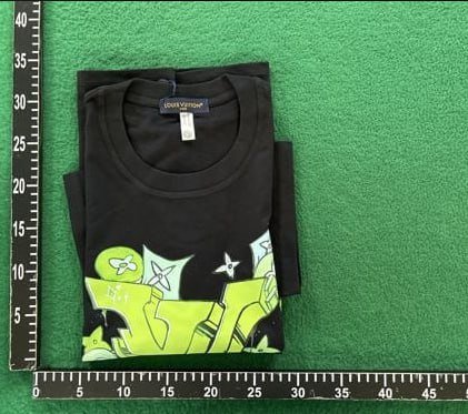 Louis Vuitton T-shirt