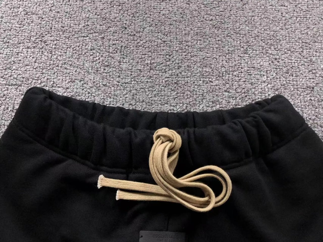 ESSENTIALS  Shorts 