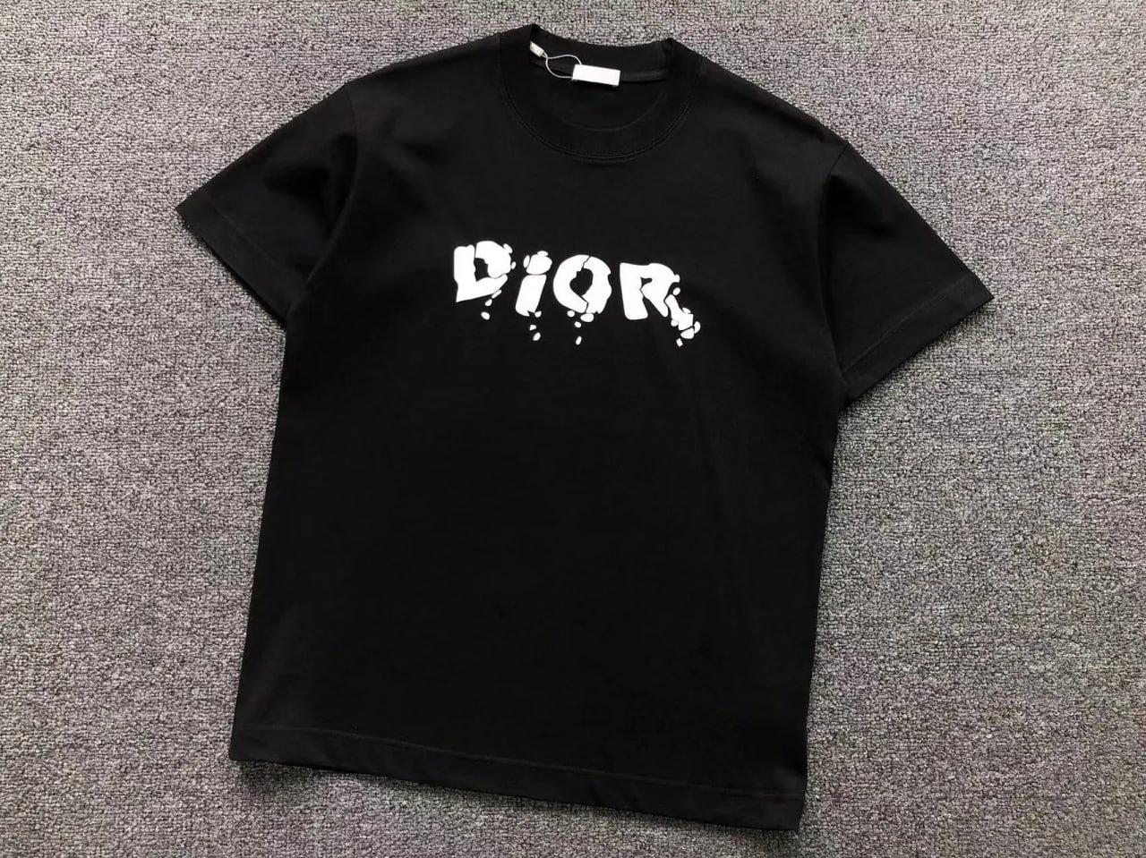 Dior T-shirt