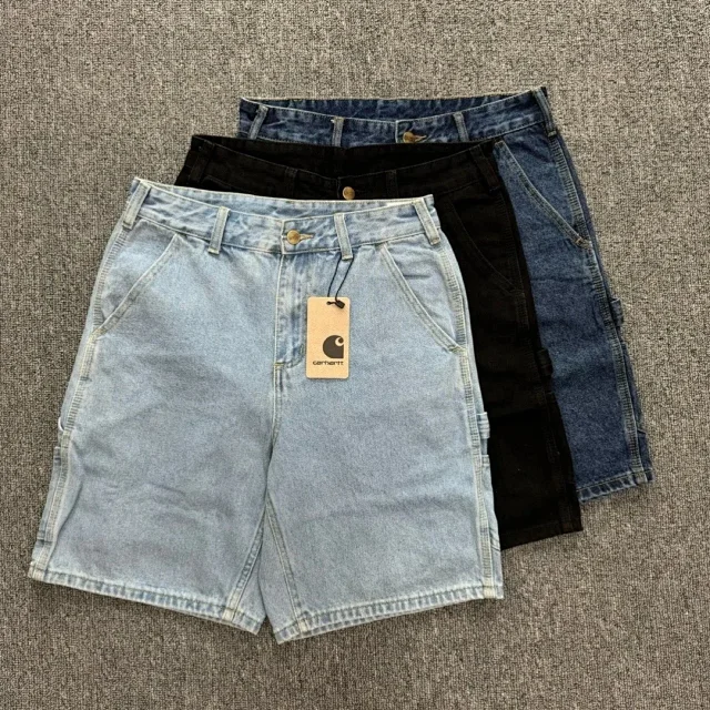 Car jeans short