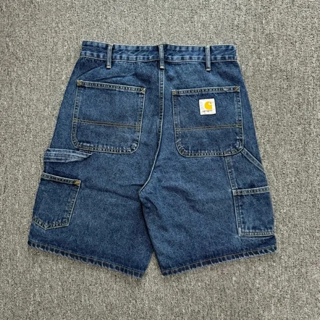 Car jeans short