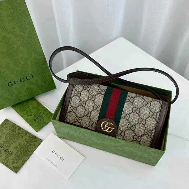 Gucci wallet